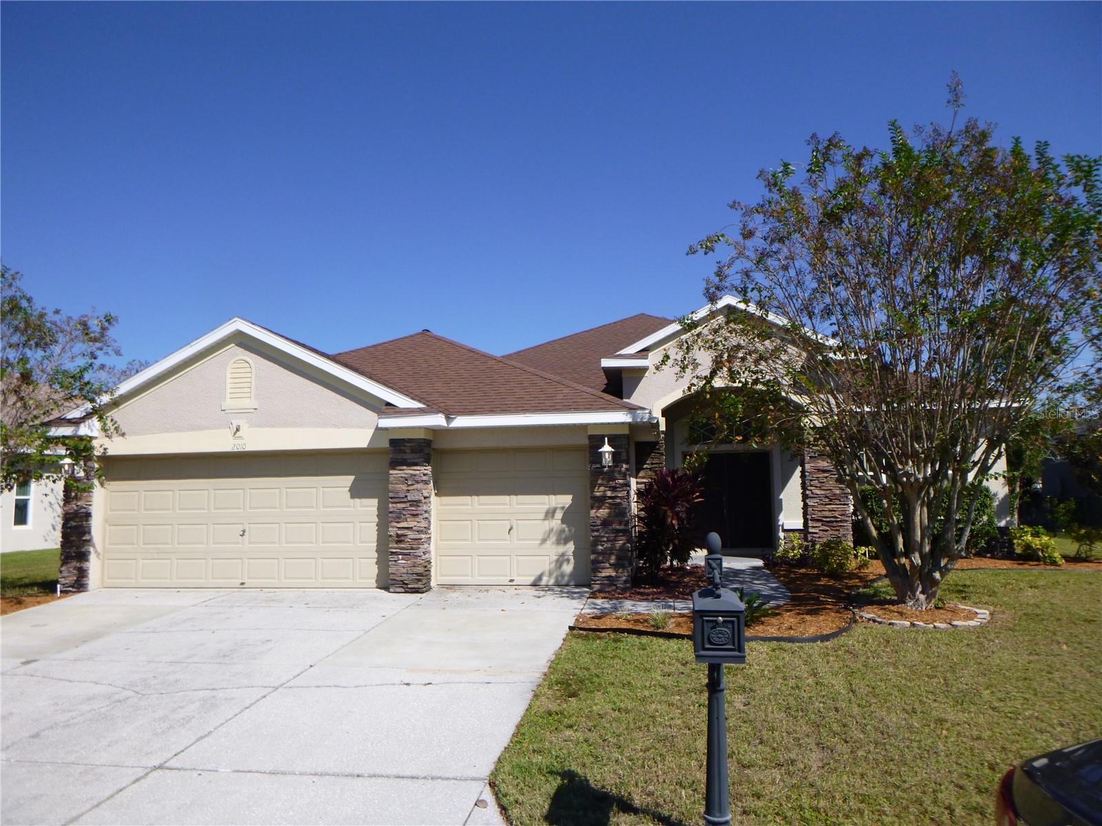 BEAUTIFUL 4 bedroom 3 bathroom home at 2295 square feet with a 3 car garage in the GATED community of Magnolia Estates. Large Family Room, Formal Dining Room & a Formal Living Room. Eat-in Kitchen with corian counter tops, stainless steel appliances, wooden cabinets, tile floors, closet pantry & a breakfast bar. 3-way split bedroom plan features Master Bedroom with 2 walk-in closets. Garden tub, double vanity sinks & glass shower in the Master Bathroom. Nicely sized bedrooms with plenty of closet space, Vinyl luxury plank floors throughout all living areas & bedrooms. Plant shelves, ceiling fans, neutral colors, tile floors, archways & vaulted ceilings throughout. inside utility room with washer/dryer hook-ups & a laundry tub, irrigation system & lots of storage space. Covered back lanai overlooks a scenic pond. Private community boat ramp with direct access to the Anclote River and Gulf waters, a fishing pier & a playground.. Close to schools, restaurants, shopping, highways & white sand beaches. Easy commuting to downtown New Port Richey, Port Richey, Spring Hill, Hudson, Holiday, Tarpon Springs, Tampa areas, downtown Tampa, Tampa International Airport, Clearwater & St Petersburg.. Very elegant home! Separate HOA Application at $150 per adult & HOA miust review all tenant applicants and the HOA process can take up to 15 days.