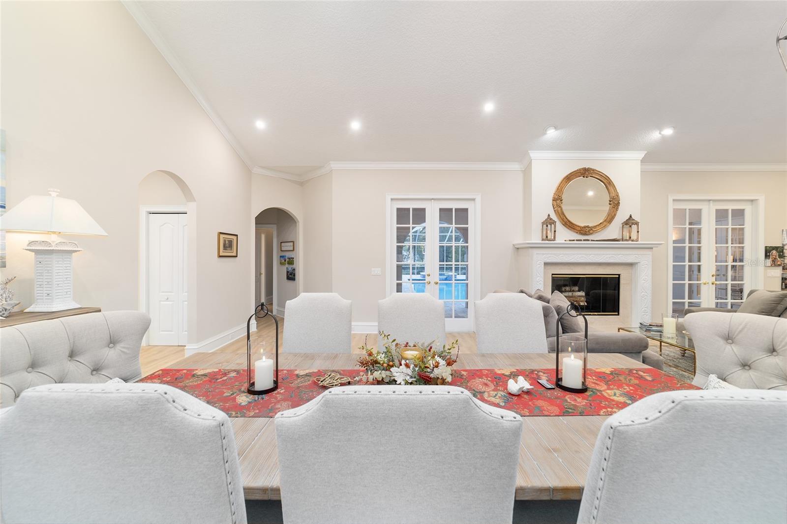 COUNTRY CLUB/OCALA UN 01 - Residential