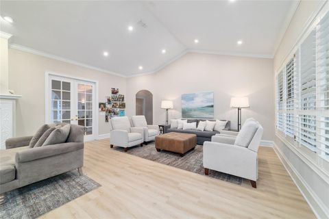 Tiny photo for 6906 SE 12th Circle, Ocala, FL 34480 (MLS # OM713150)