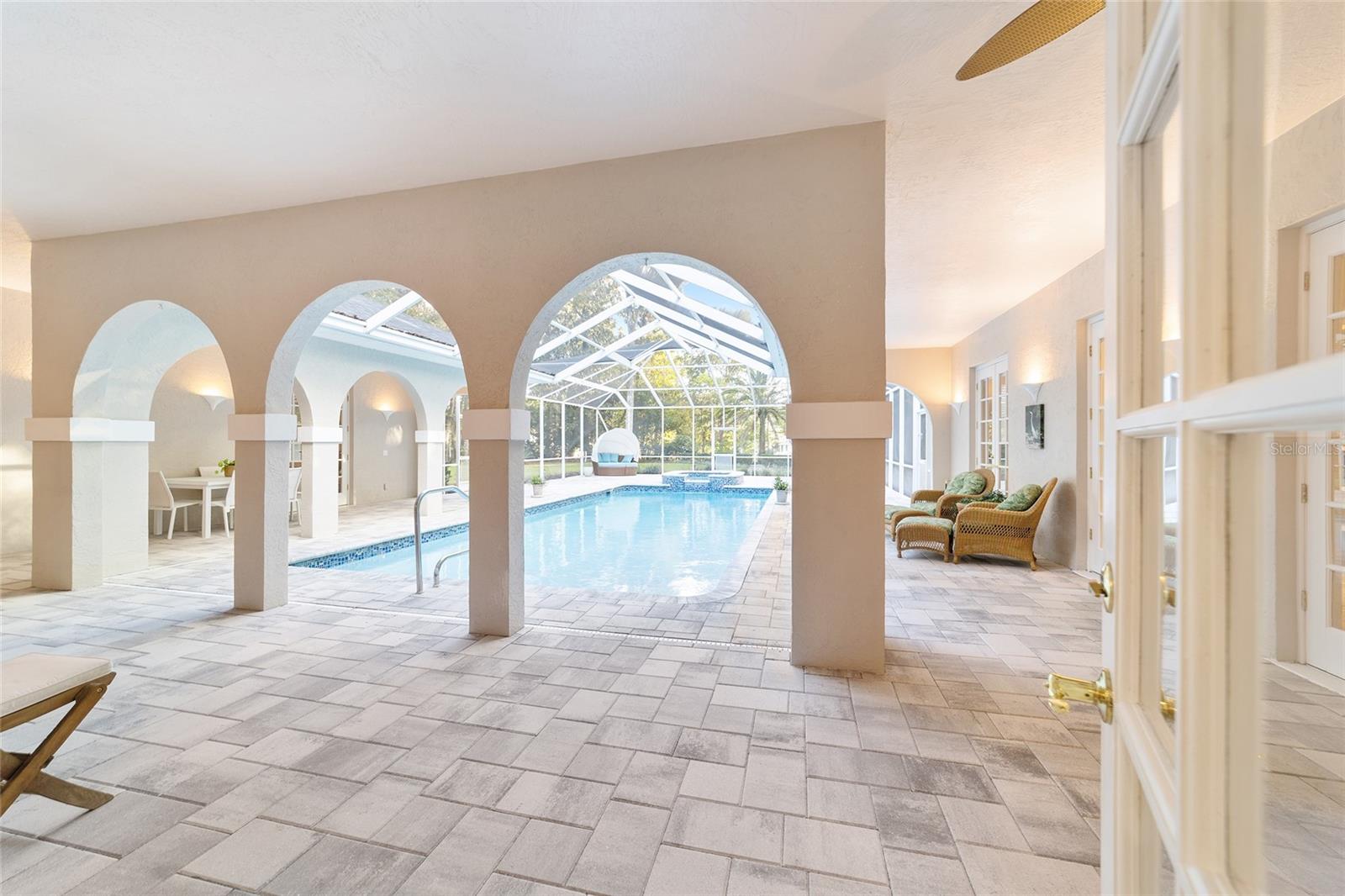 COUNTRY CLUB/OCALA UN 01 - Residential