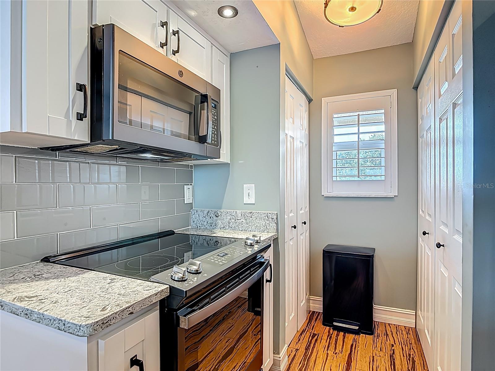 442 BOUCHELLE DRIVE 304