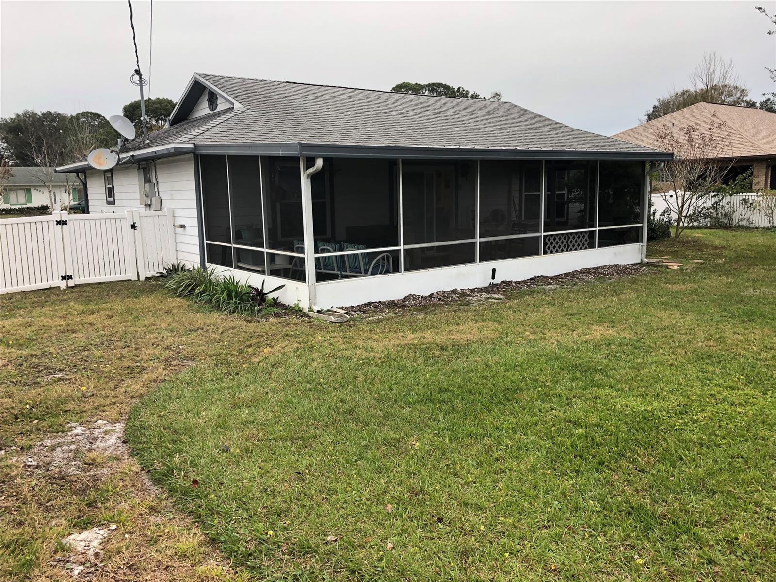 Florida Shores 01 - Residential