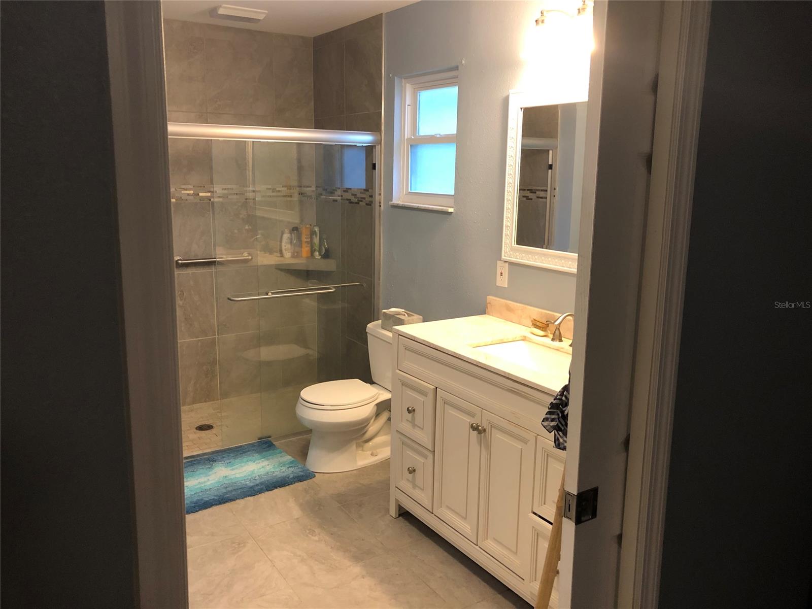 Florida Shores 01 - Residential