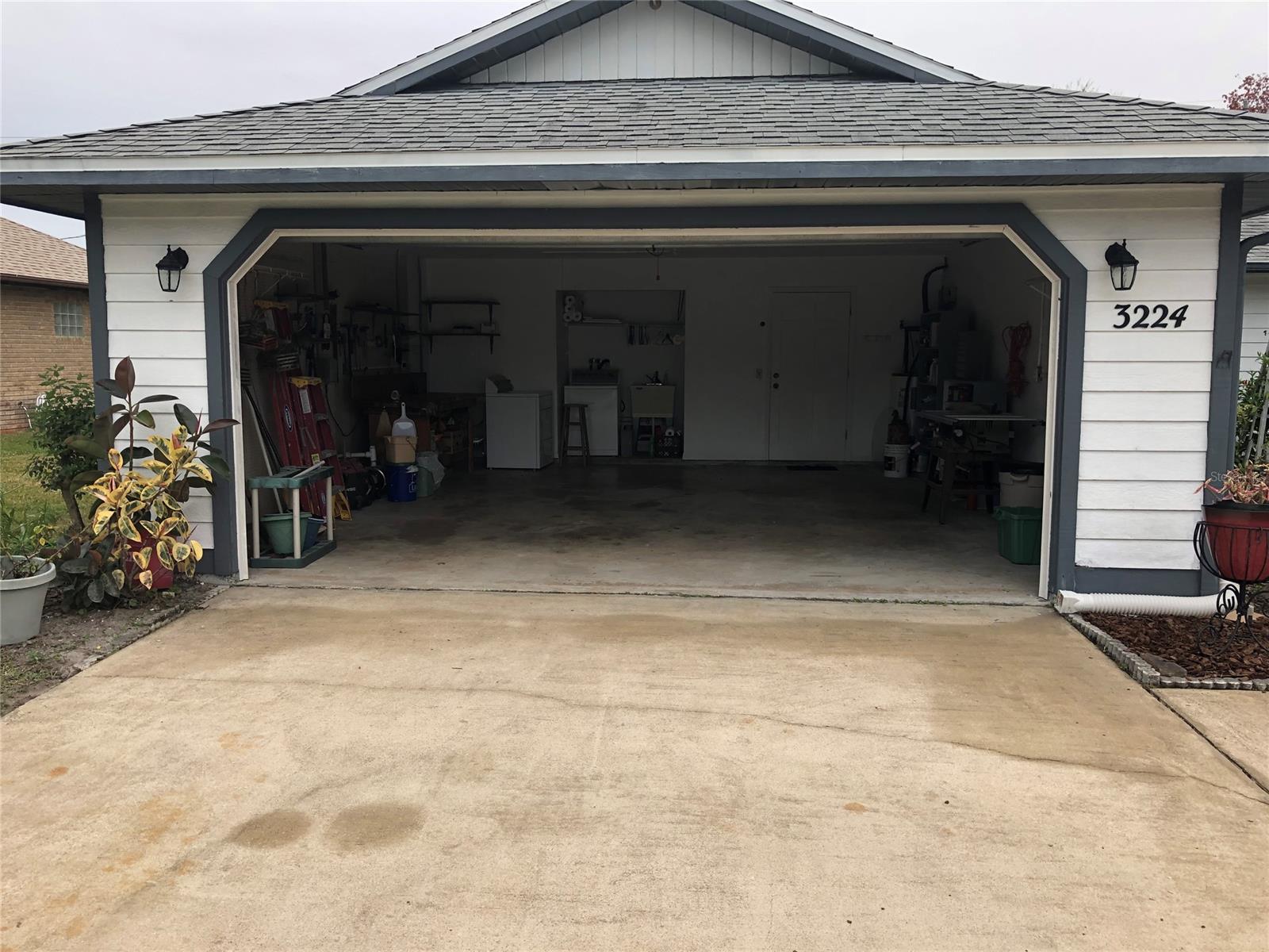 Florida Shores 01 - Residential