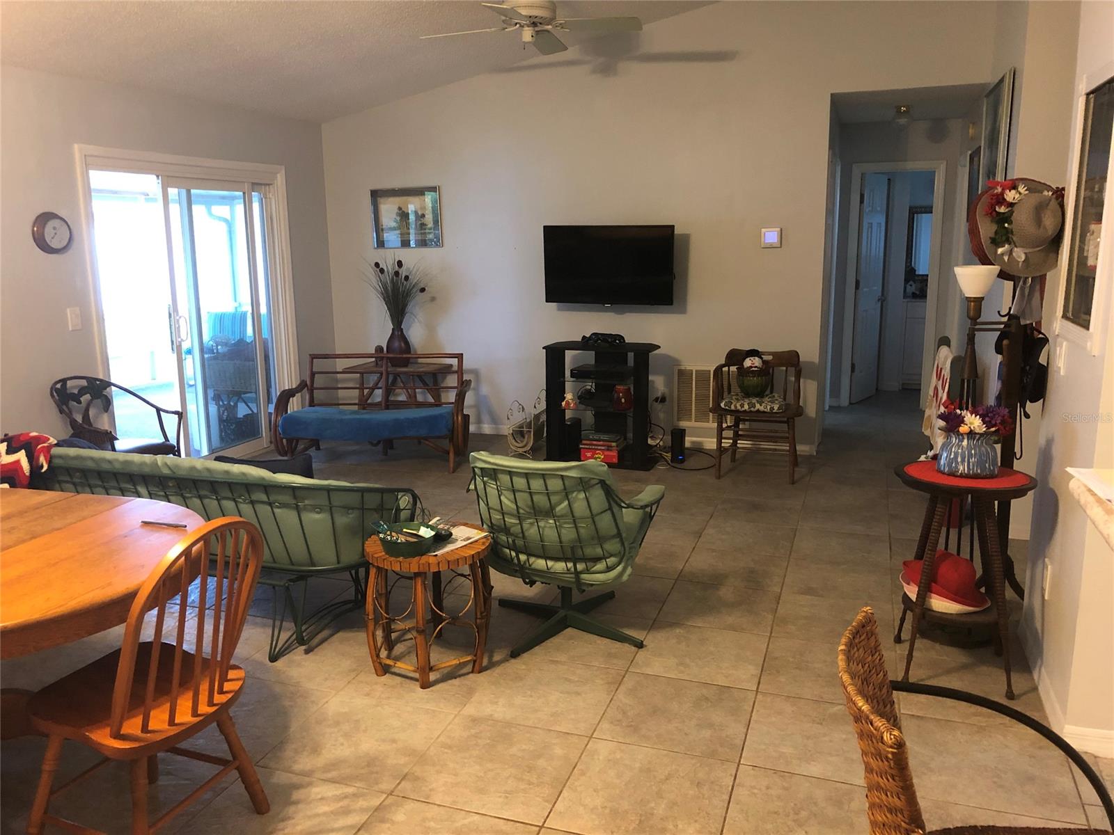 Florida Shores 01 - Residential