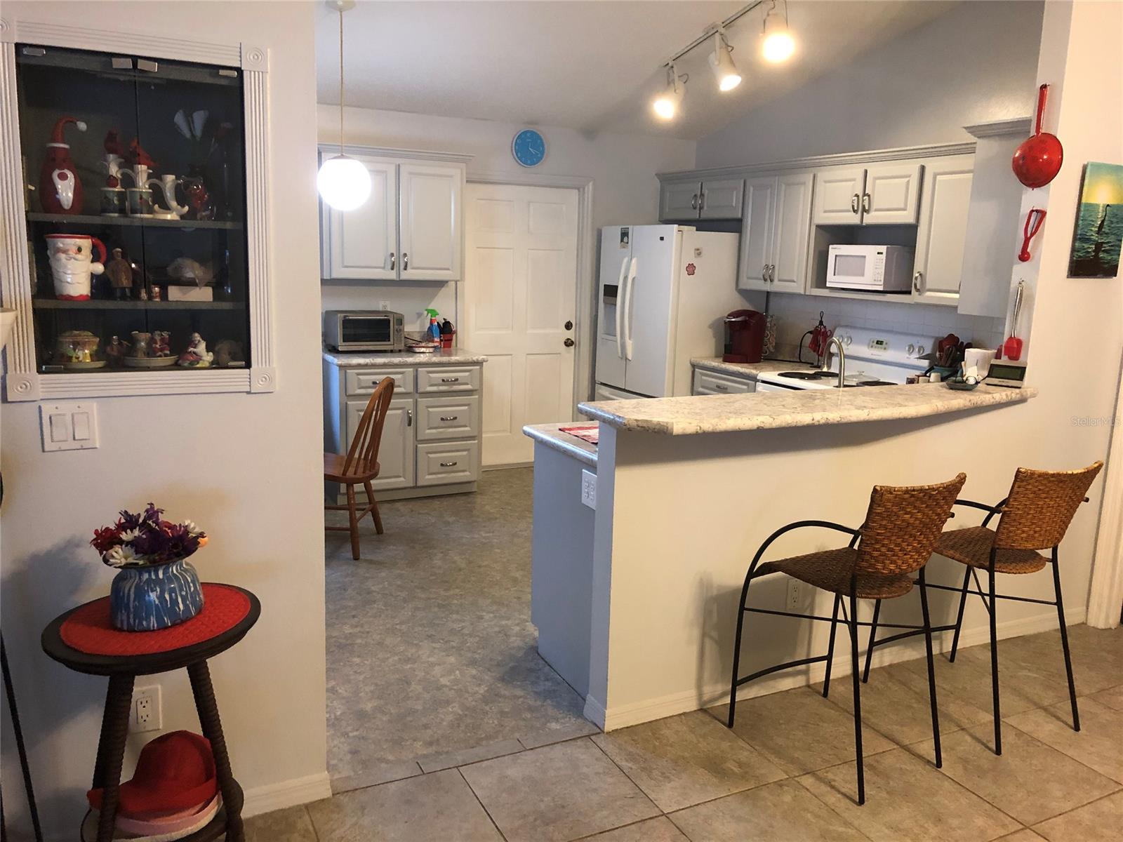 Florida Shores 01 - Residential