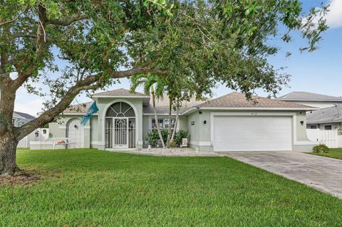 Photo of 412 SE 13th Avenue, Cape Coral, FL 33990 (MLS # C7522856)