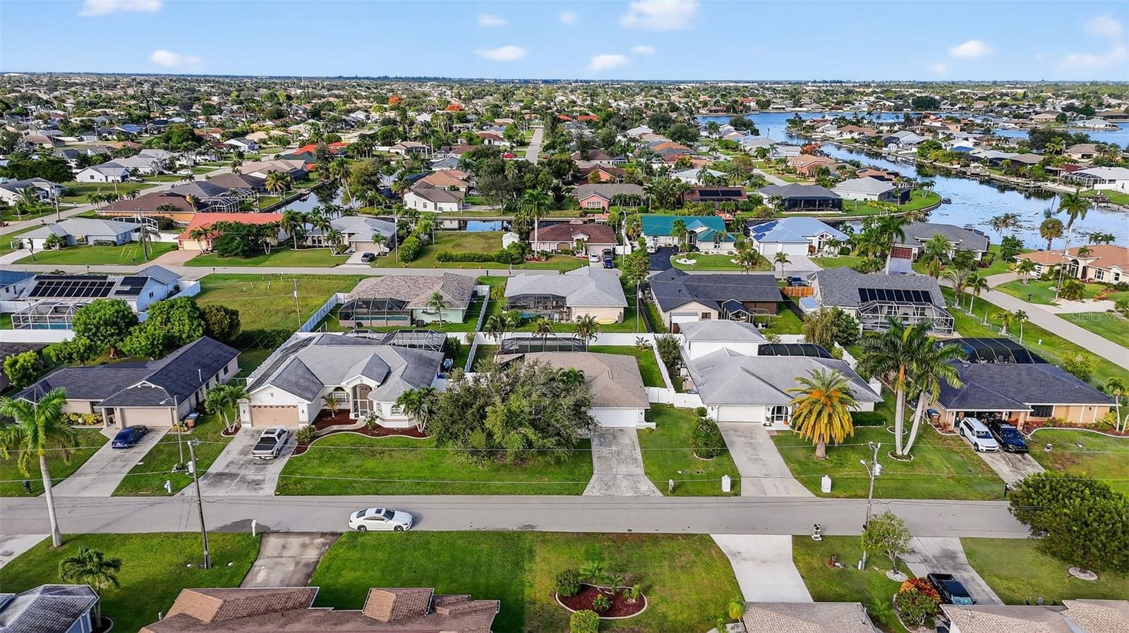 CAPE CORAL - Residential