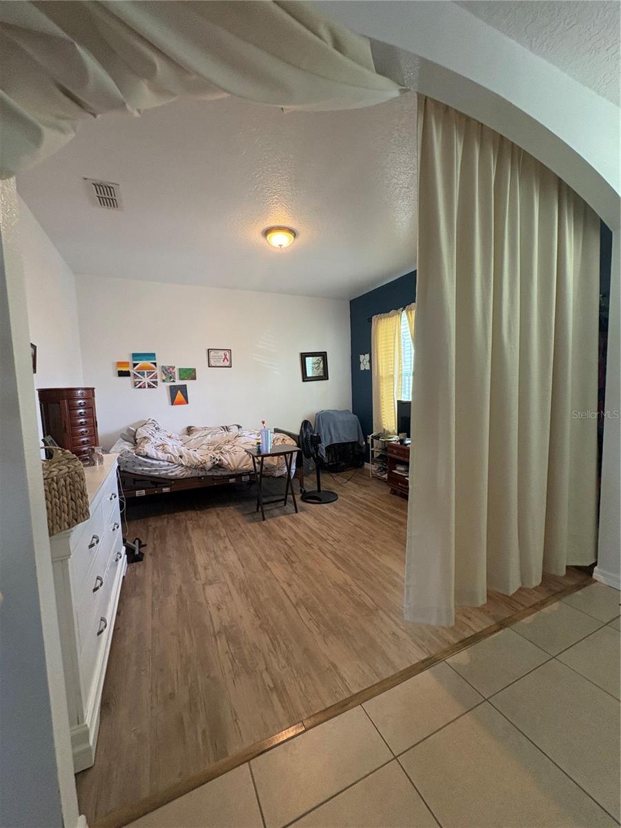 LAKESIDE LANDINGS PH 01 - Residential