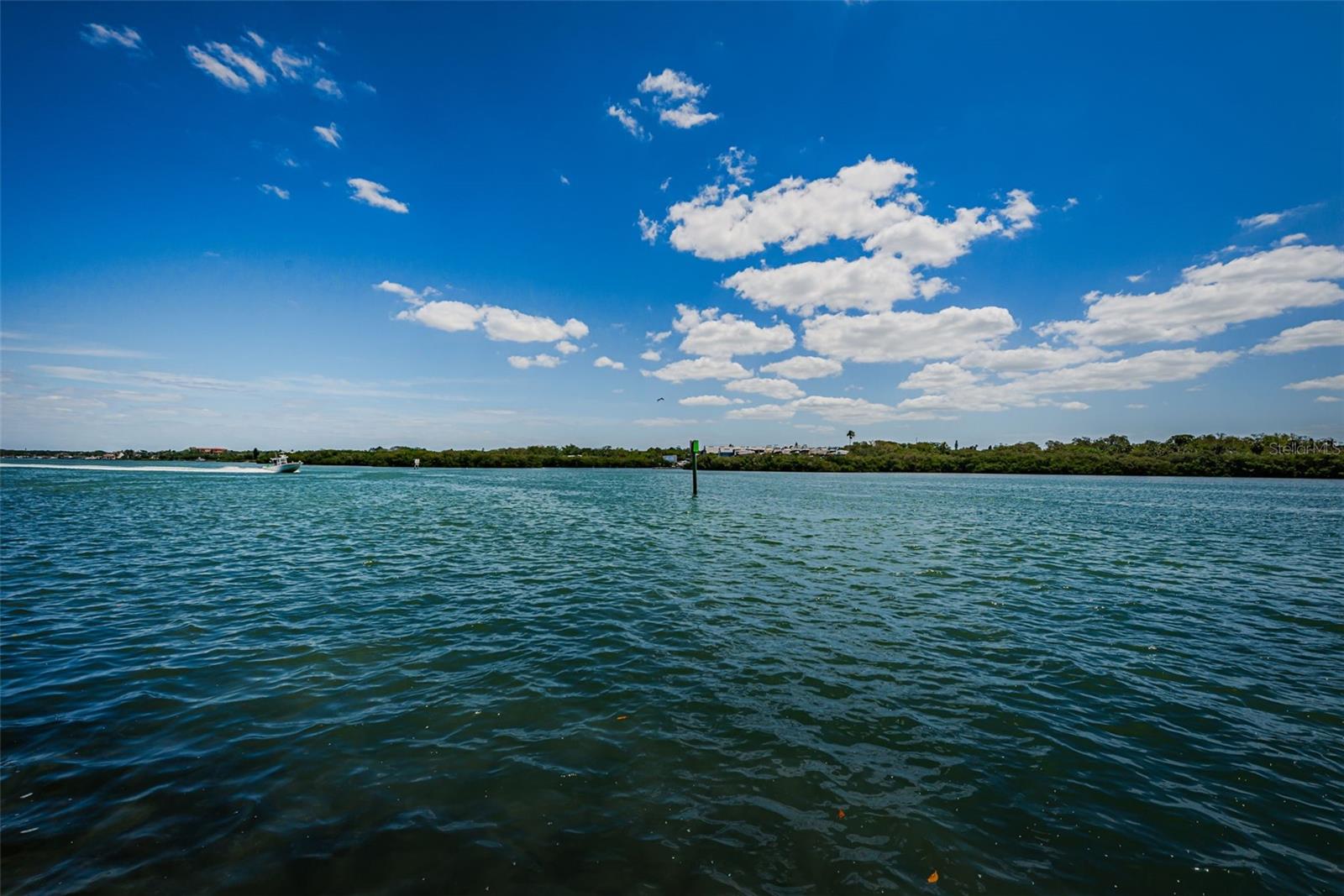 WINDRUSH COVE PH 1 CONDO - Residential