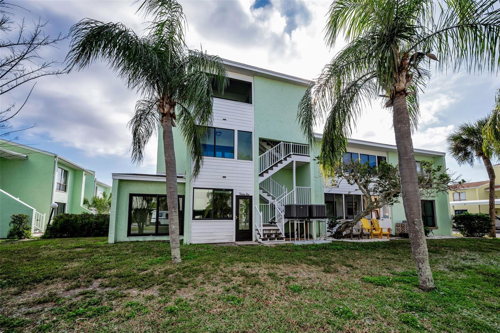 WINDRUSH COVE PH 1 CONDO - Residential