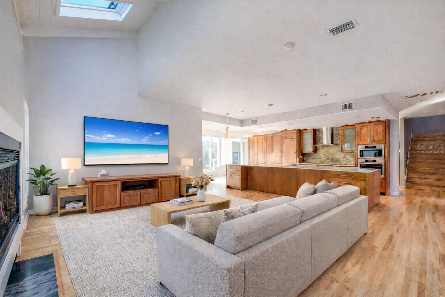 1351 WILLOW BROOK DR