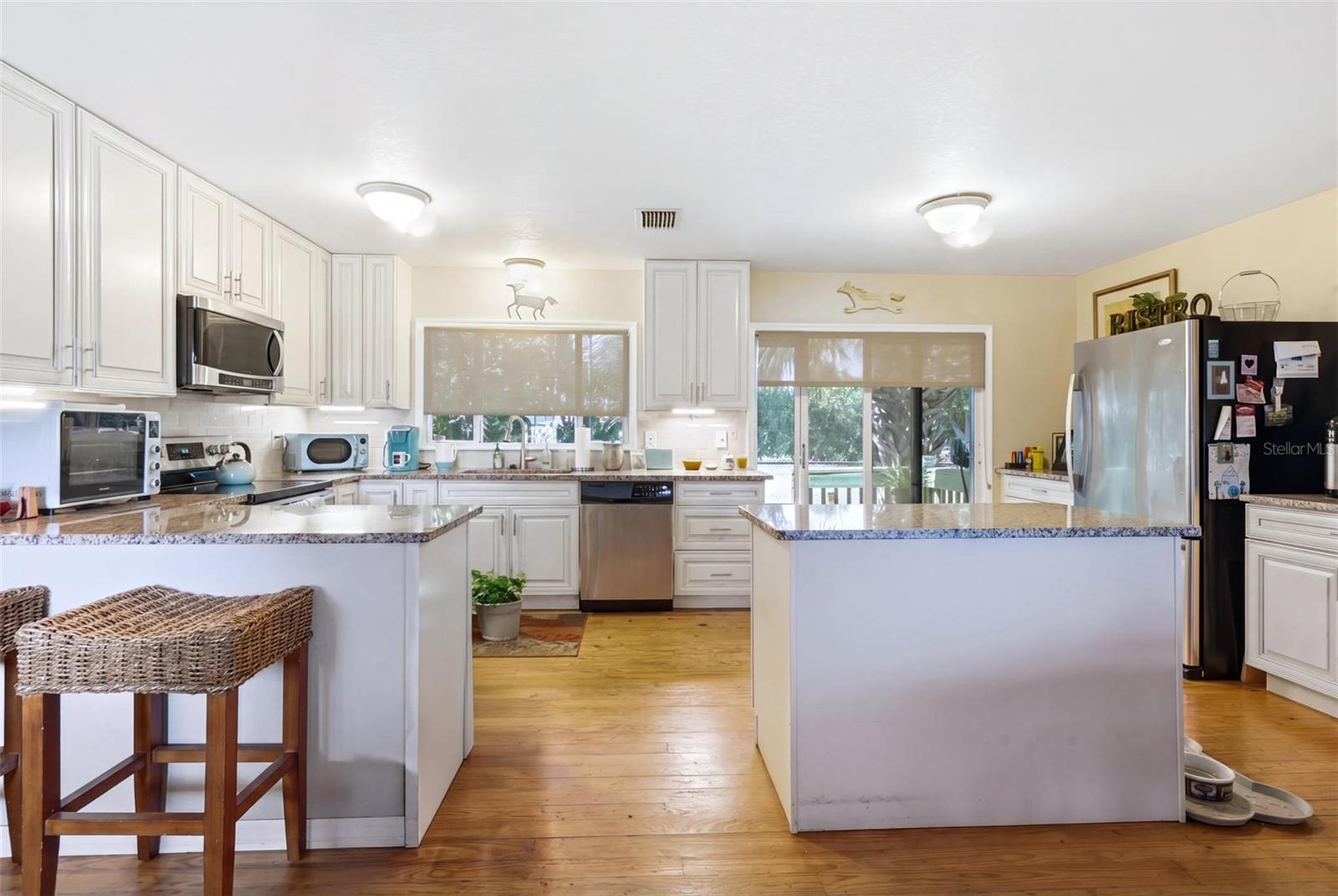 WELLINGTON ACRES - Residential