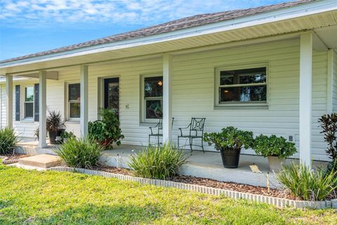 A home in LAKELAND