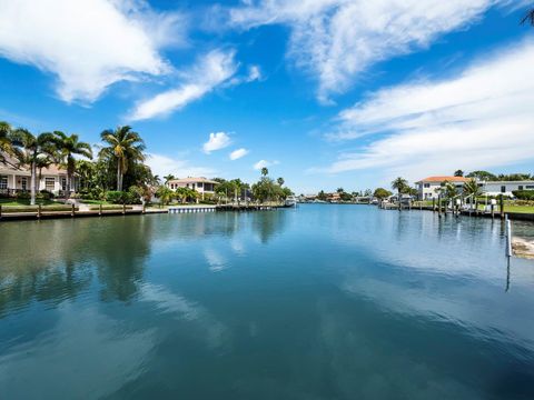 A home in LONGBOAT KEY