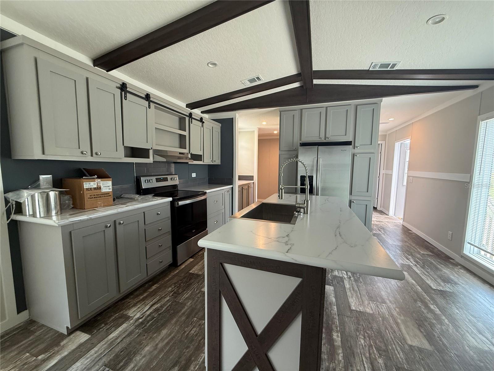 UNPLATTED - Residential Lease