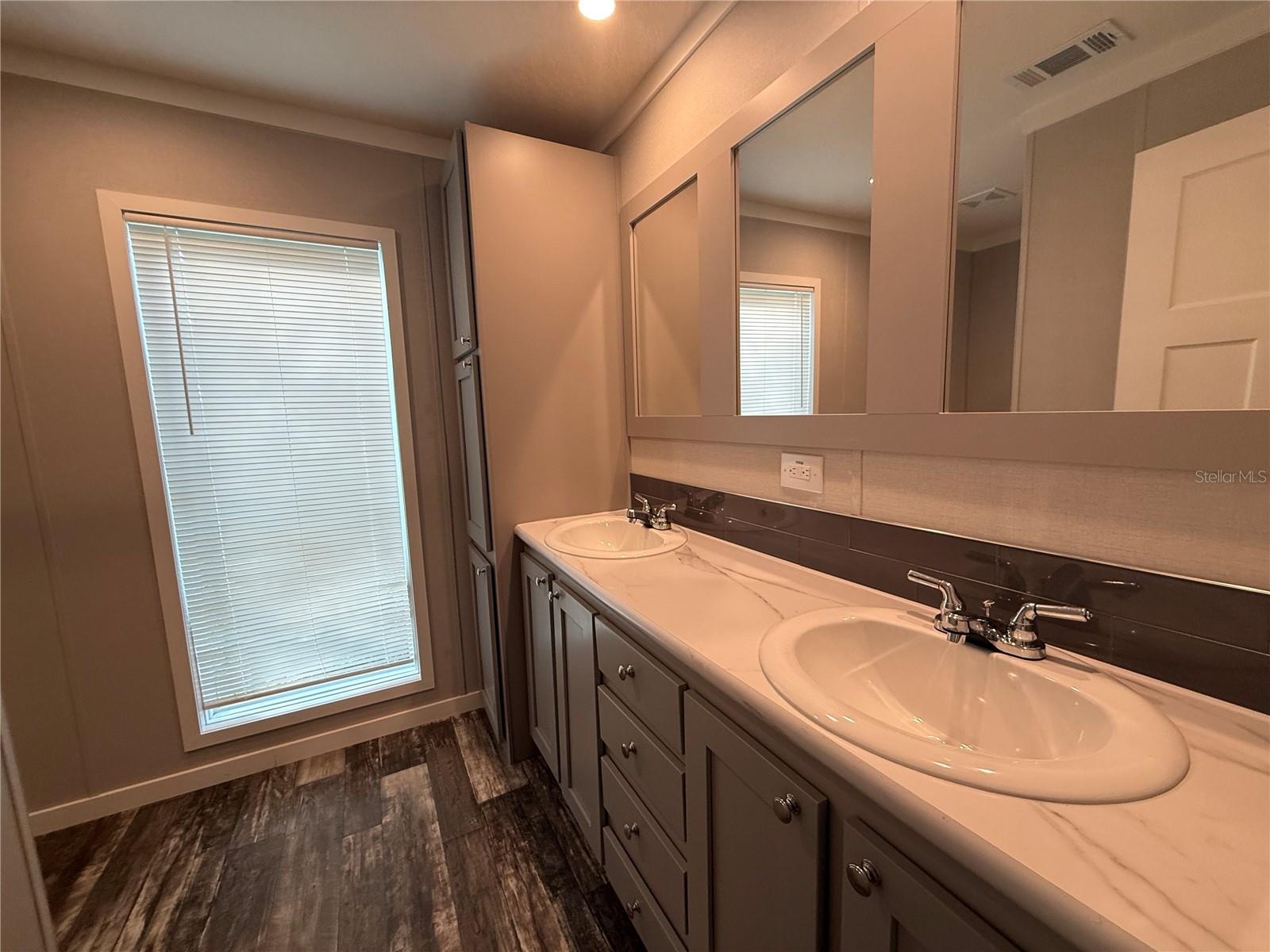 UNPLATTED - Residential Lease