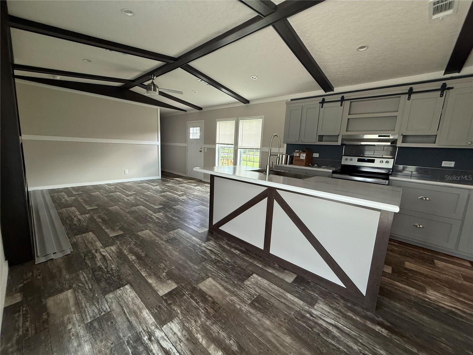 UNPLATTED - Residential Lease