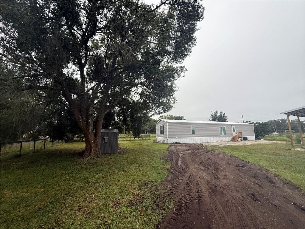 Photo of 4901 Vaughn Road, Plant City, FL 33565 (MLS # TB8432232)