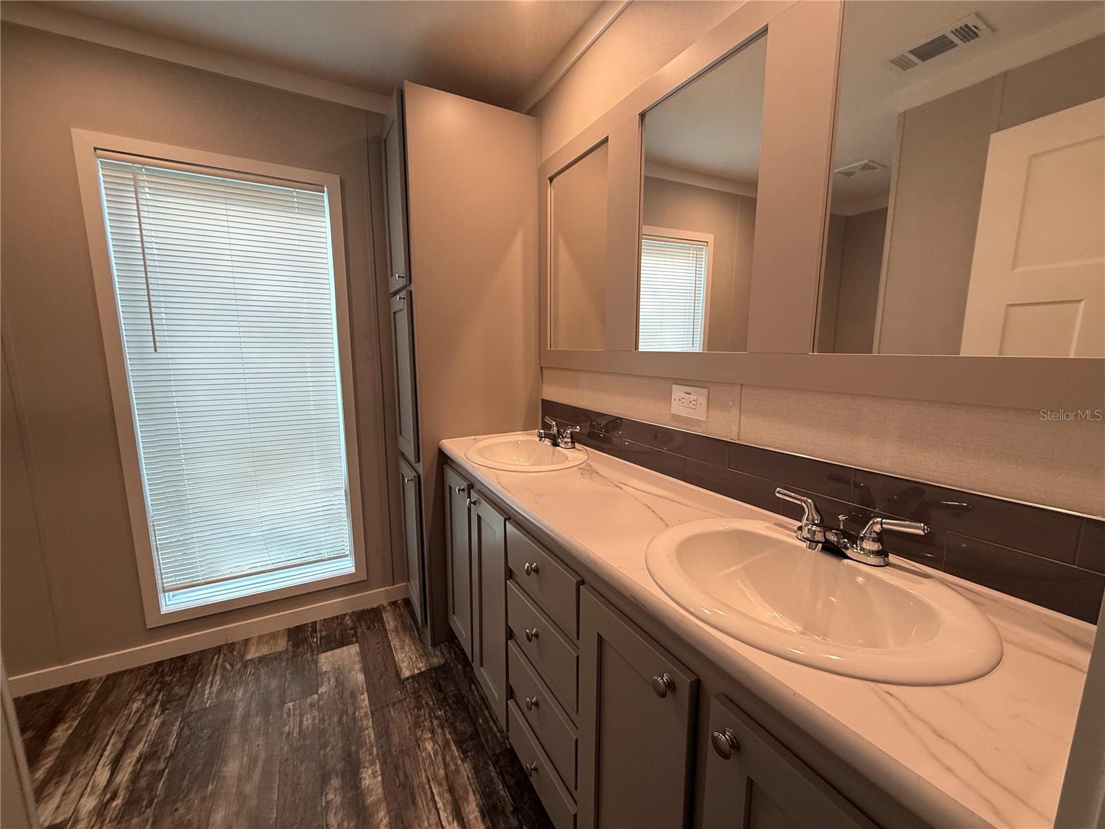 UNPLATTED - Residential Lease