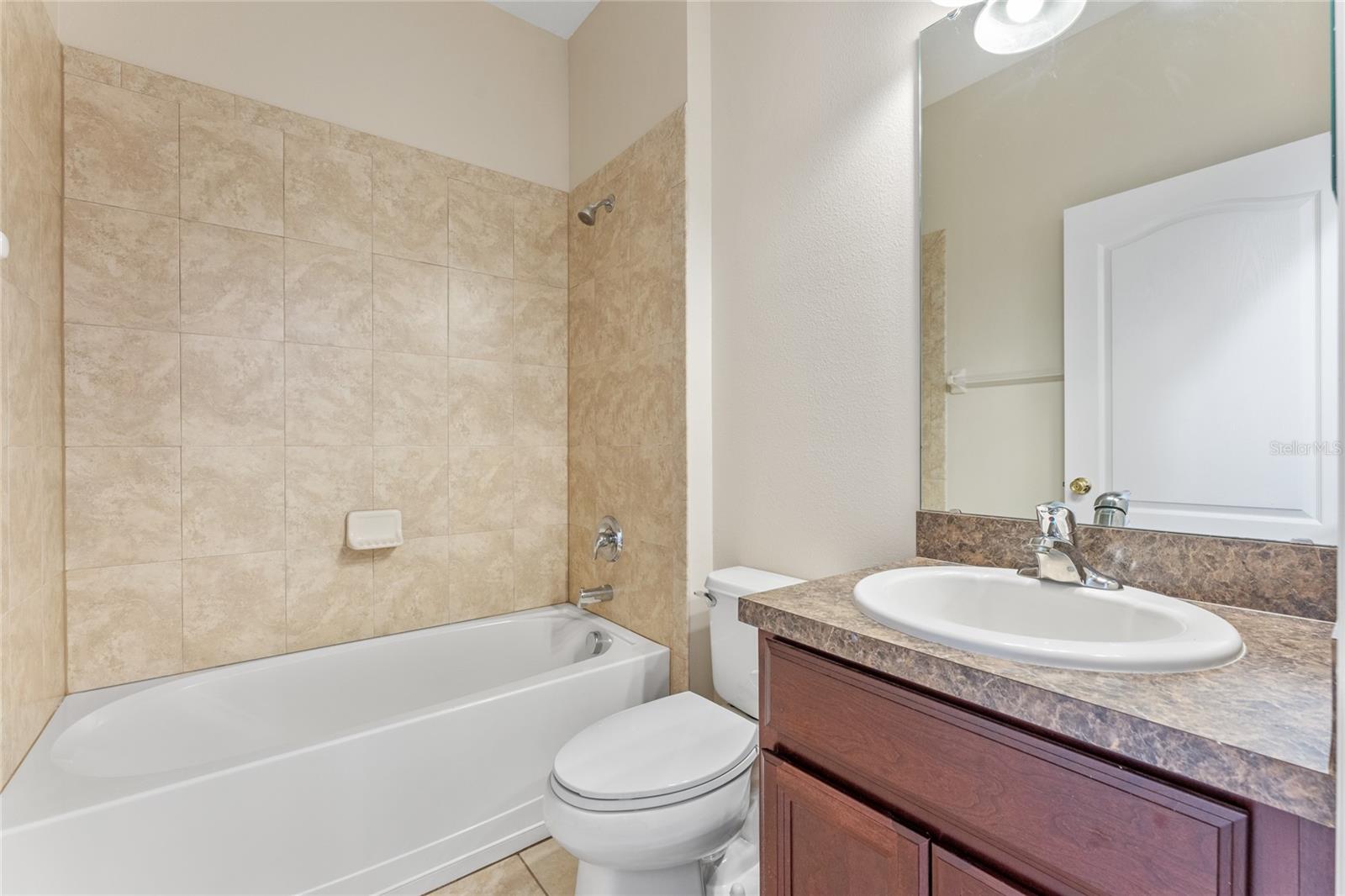 CLIFTON PARK - Residential