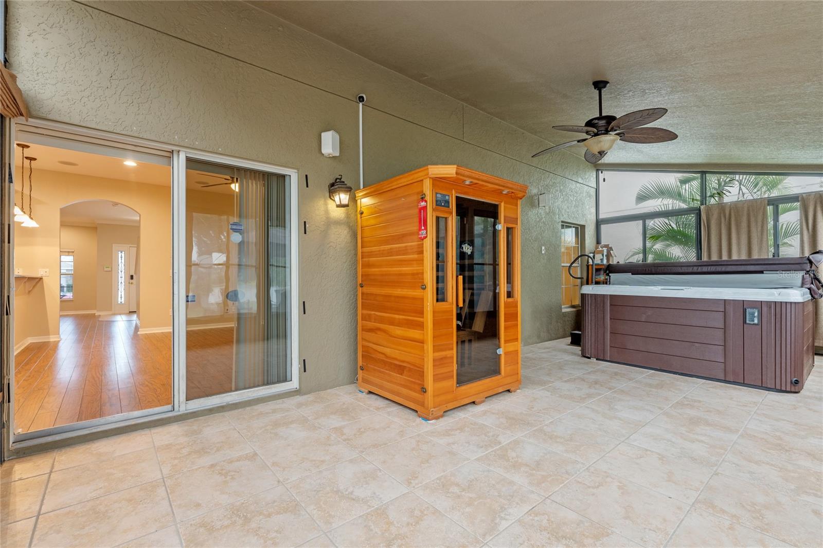 CLIFTON PARK - Residential