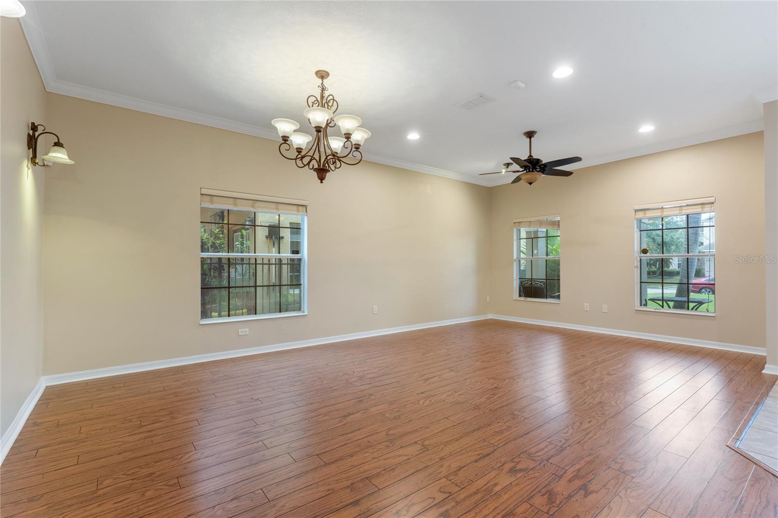 CLIFTON PARK - Residential