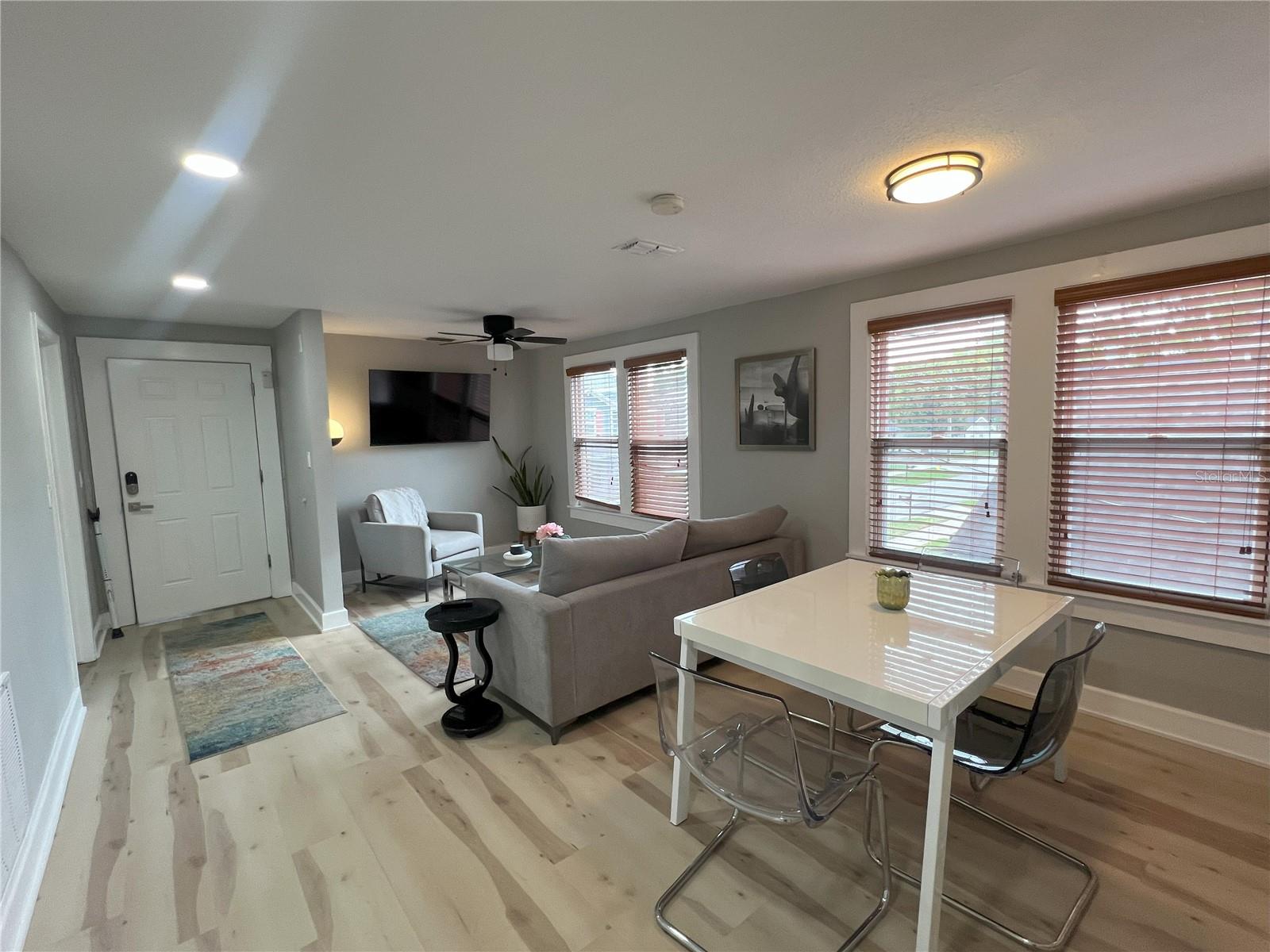 BEN HUR - Residential Lease