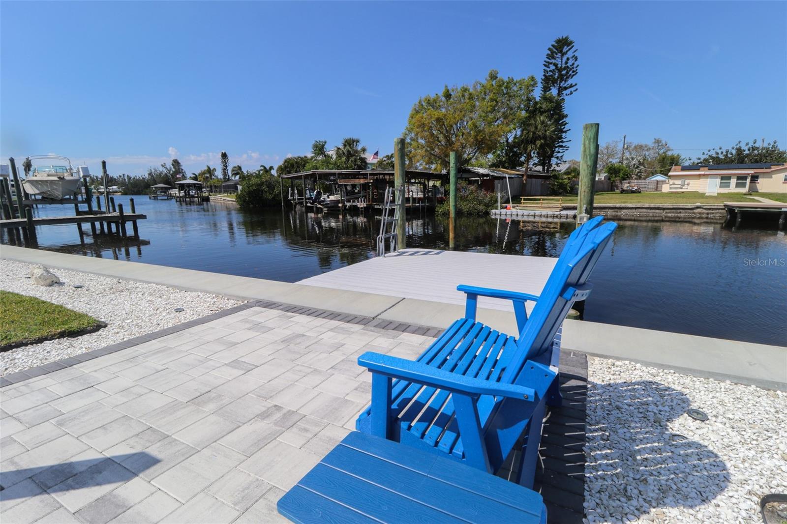 817 BLUE HERON BOULEVARD