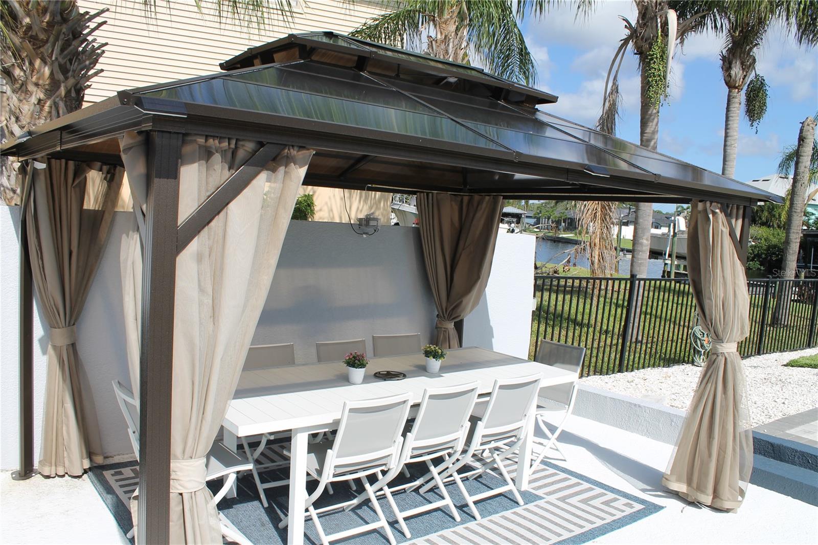 POINT HERON - Residential