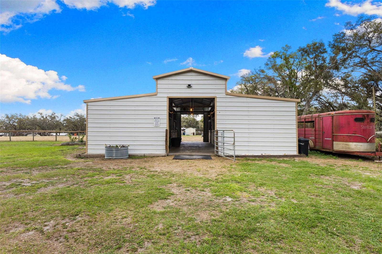 ZEPHYRHILLS COLONY CO - Residential
