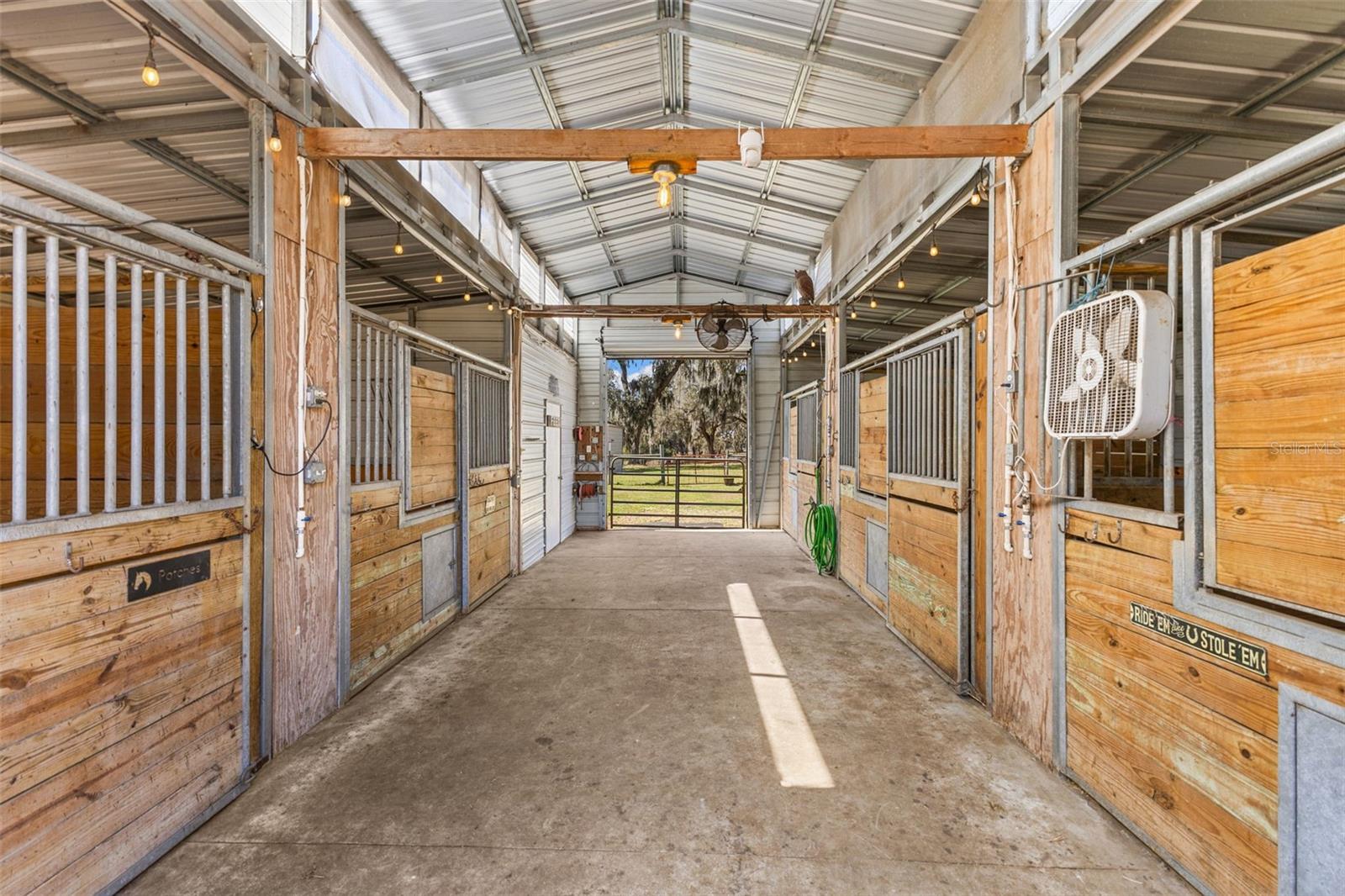 ZEPHYRHILLS COLONY CO - Residential