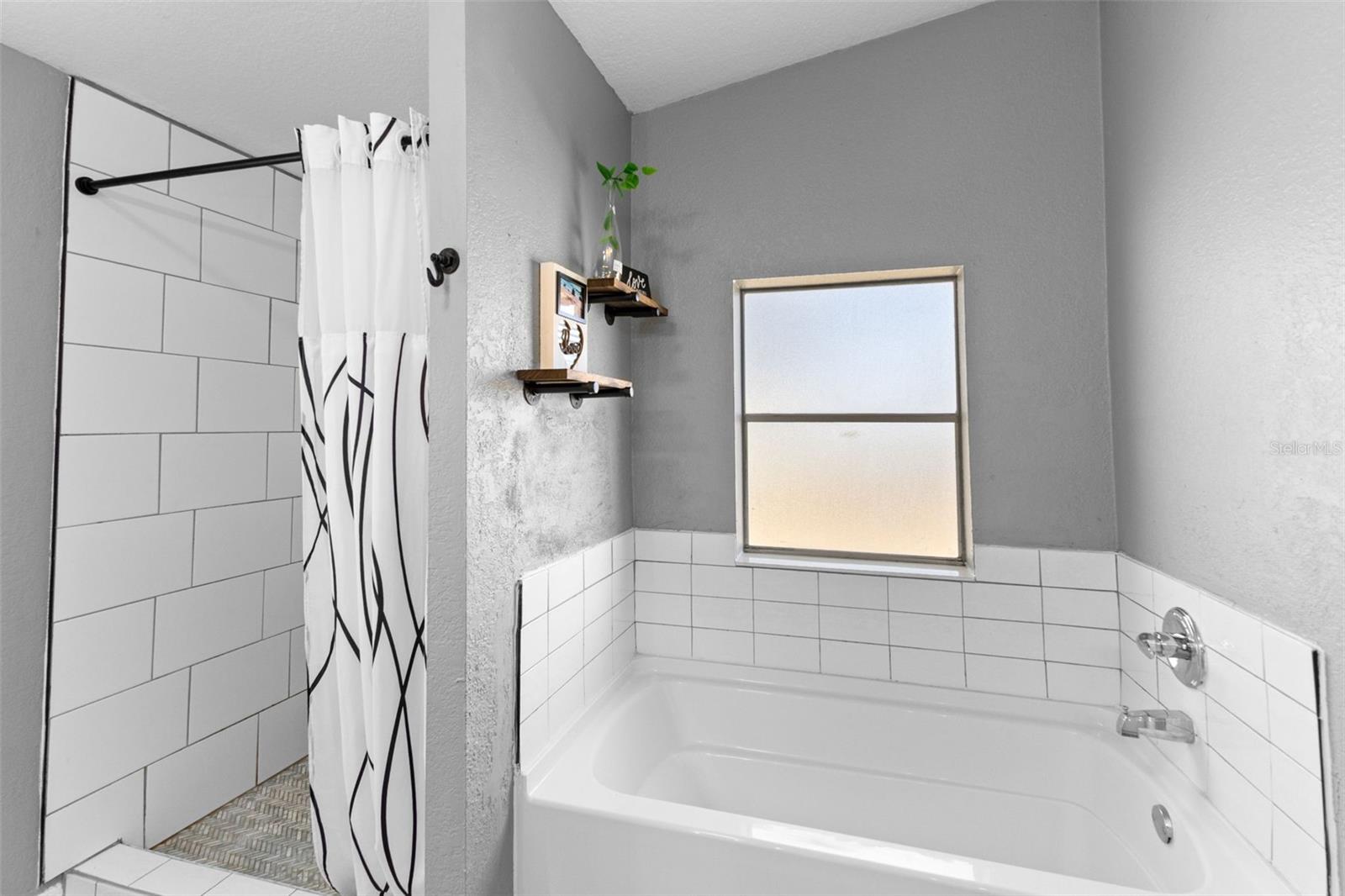 ZEPHYRHILLS COLONY CO - Residential