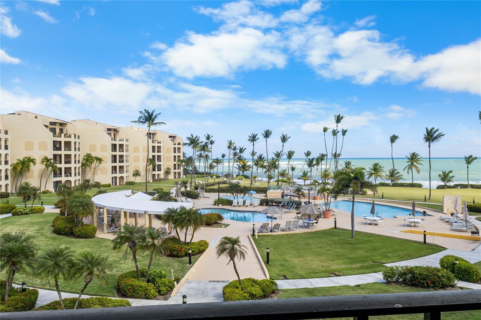 CRESCENT BEACH - Residential