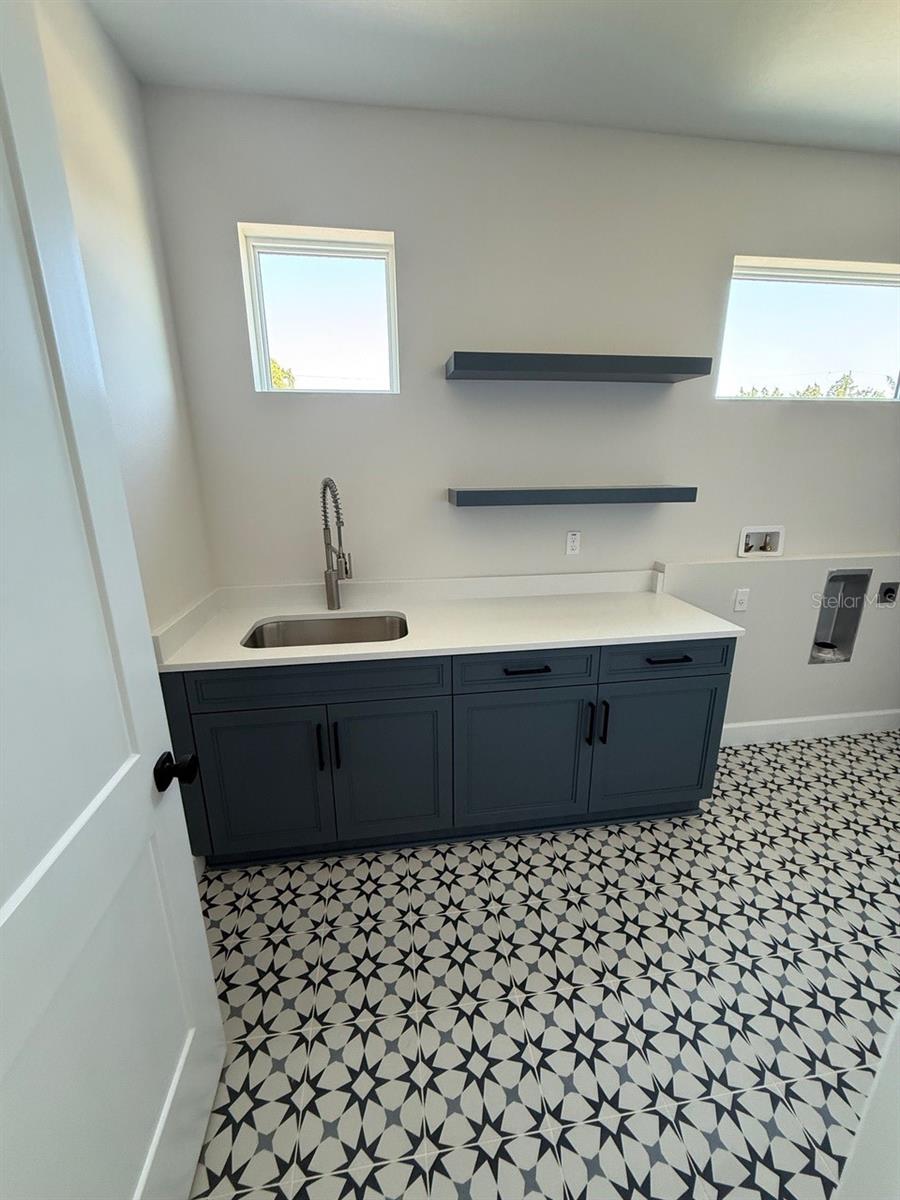 MICKLER'S WINDANTIDE - Residential