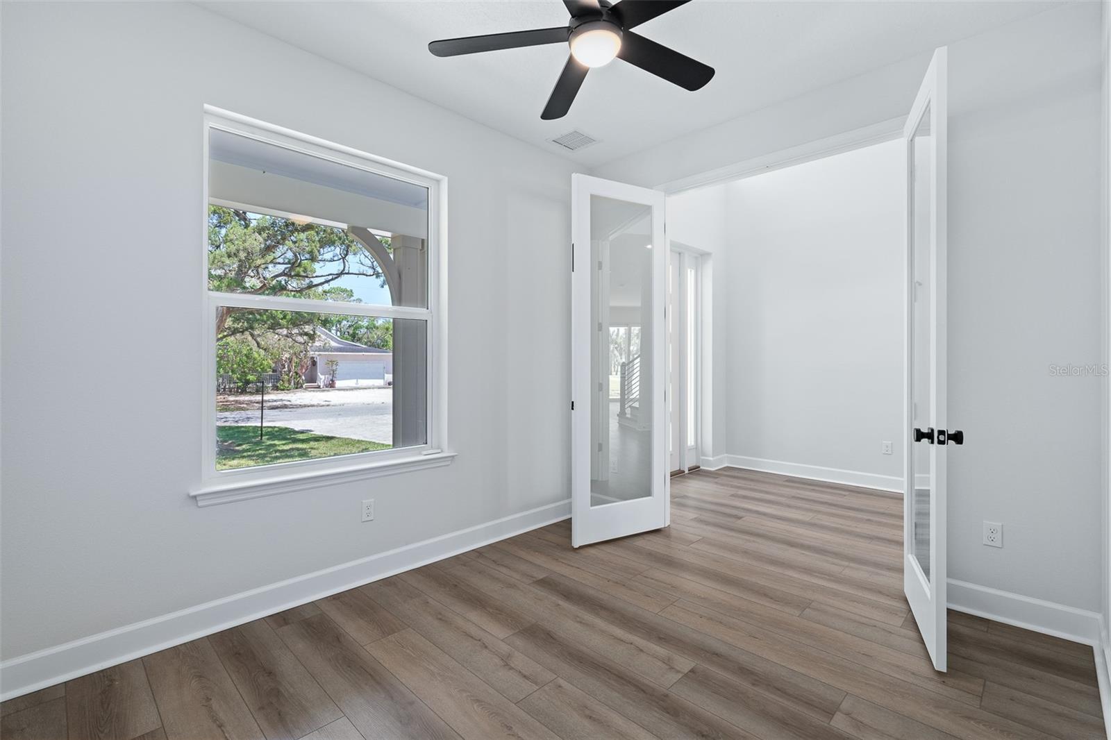 MICKLER'S WINDANTIDE - Residential