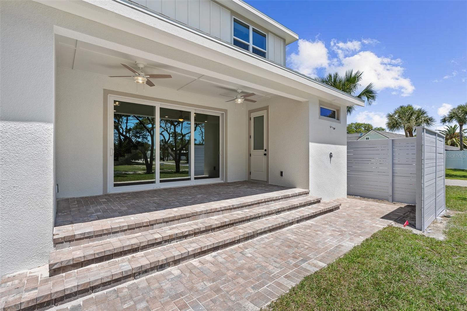 MICKLER'S WINDANTIDE - Residential