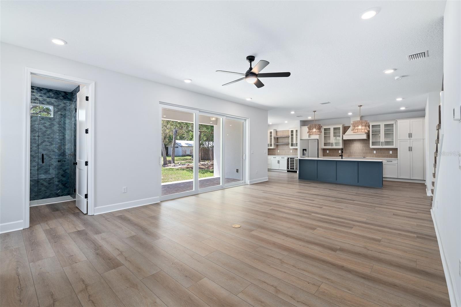 MICKLER'S WINDANTIDE - Residential