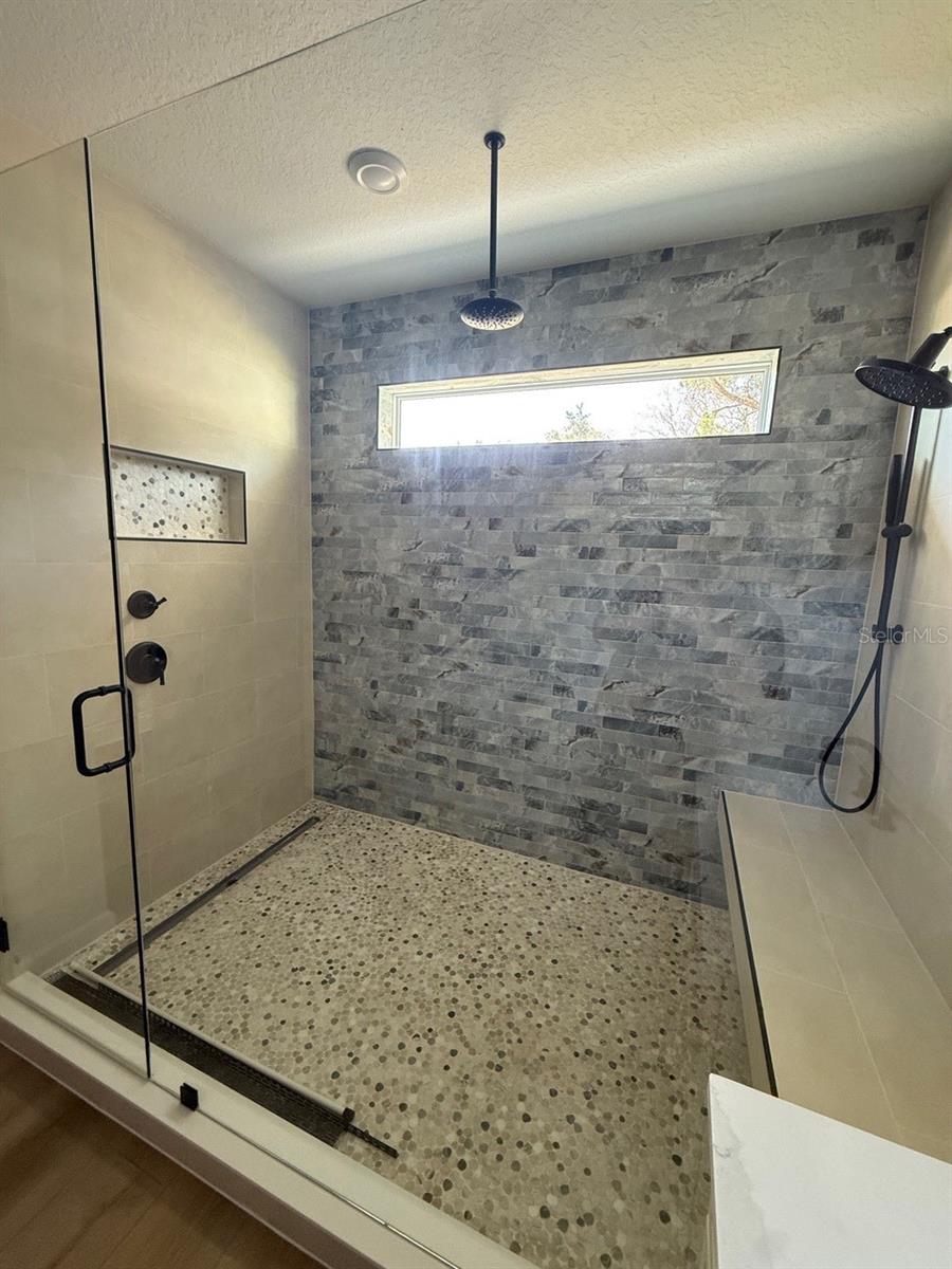 MICKLER'S WINDANTIDE - Residential