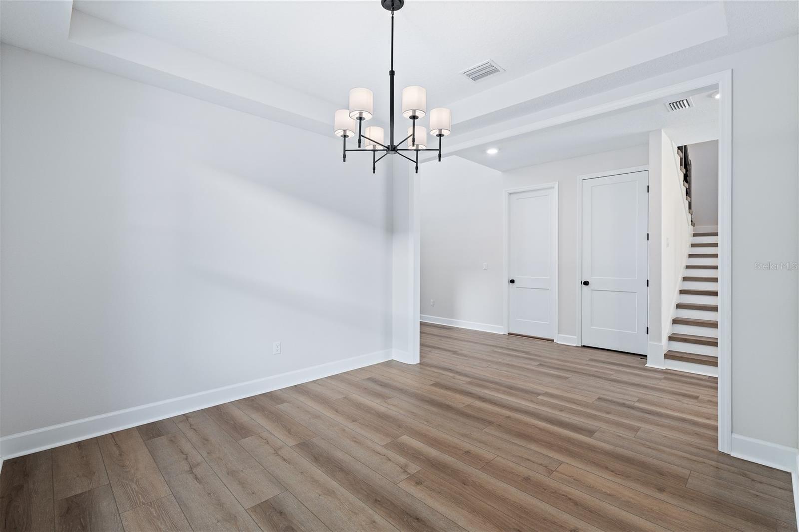MICKLER'S WINDANTIDE - Residential