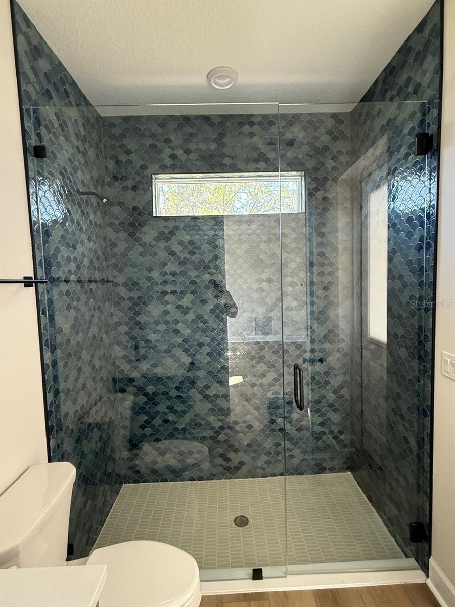 MICKLER'S WINDANTIDE - Residential