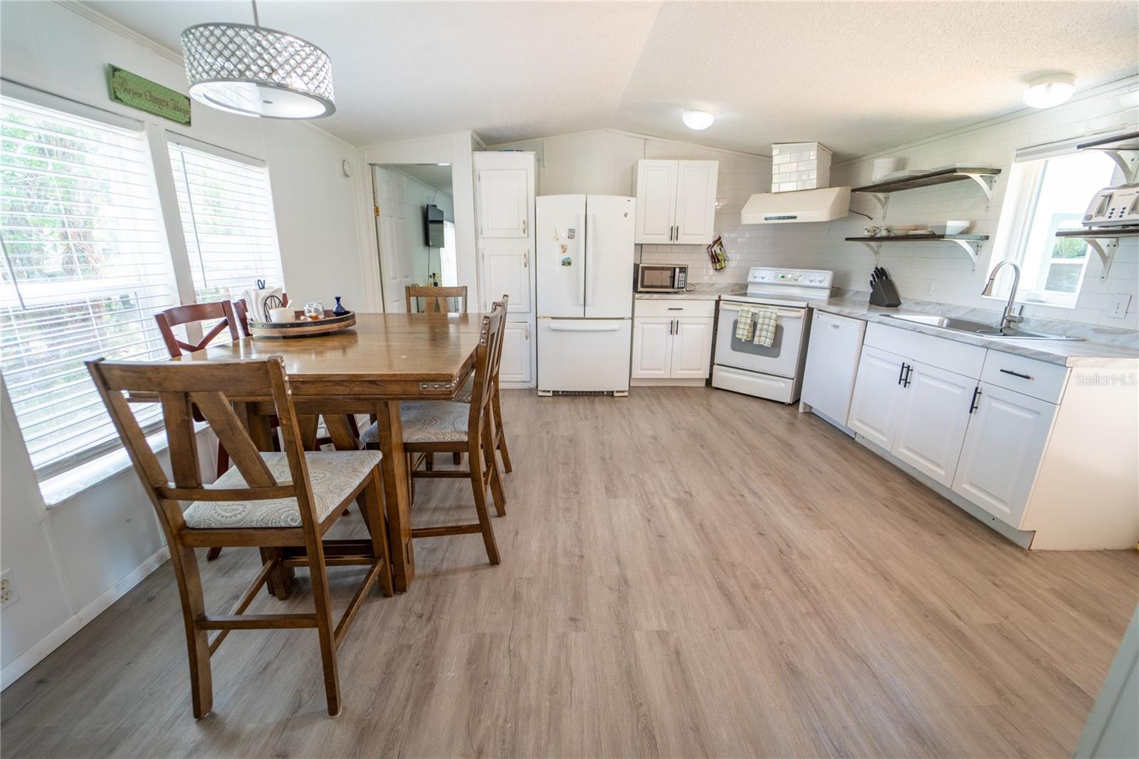 TROPICAL ACRES SOUTH UNIT 4 - Residential