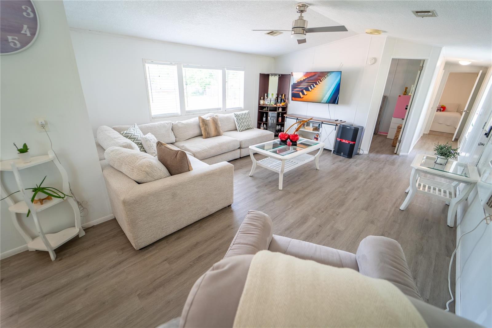 TROPICAL ACRES SOUTH UNIT 4 - Residential