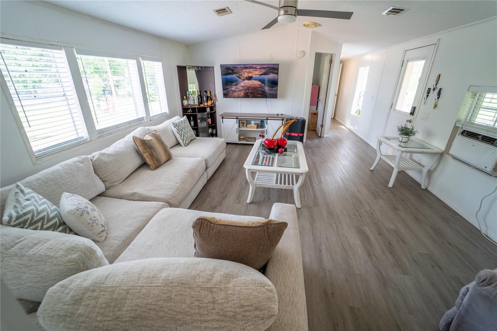 TROPICAL ACRES SOUTH UNIT 4 - Residential