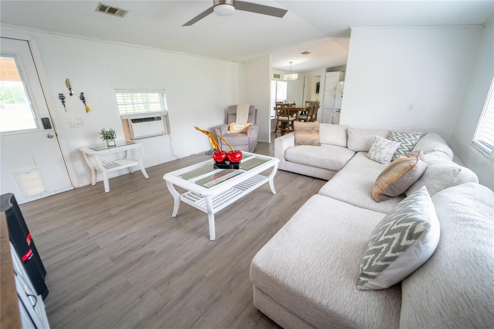 TROPICAL ACRES SOUTH UNIT 4 - Residential