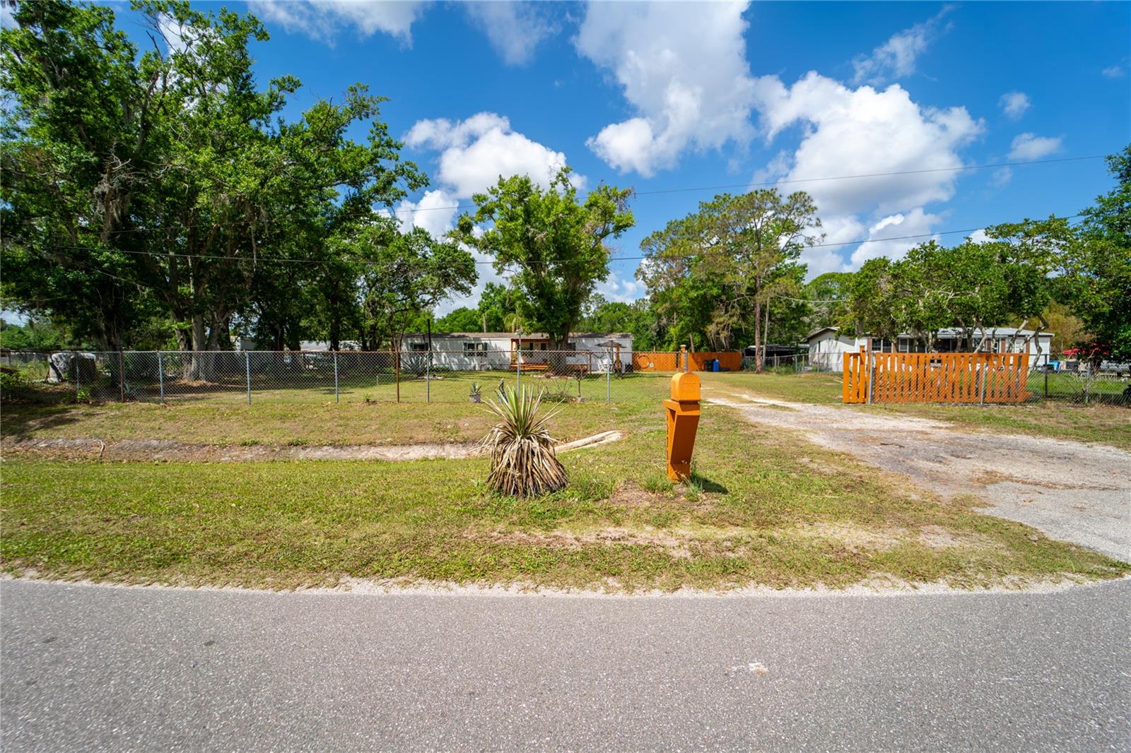 TROPICAL ACRES SOUTH UNIT 4 - Residential