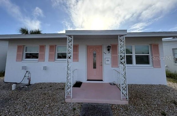 1544 COUNCIL DR, SUN CITY CENTER, FL 33573 - Image f7954c9dc00fccb600e4f3a2e2831d8d/1139446084