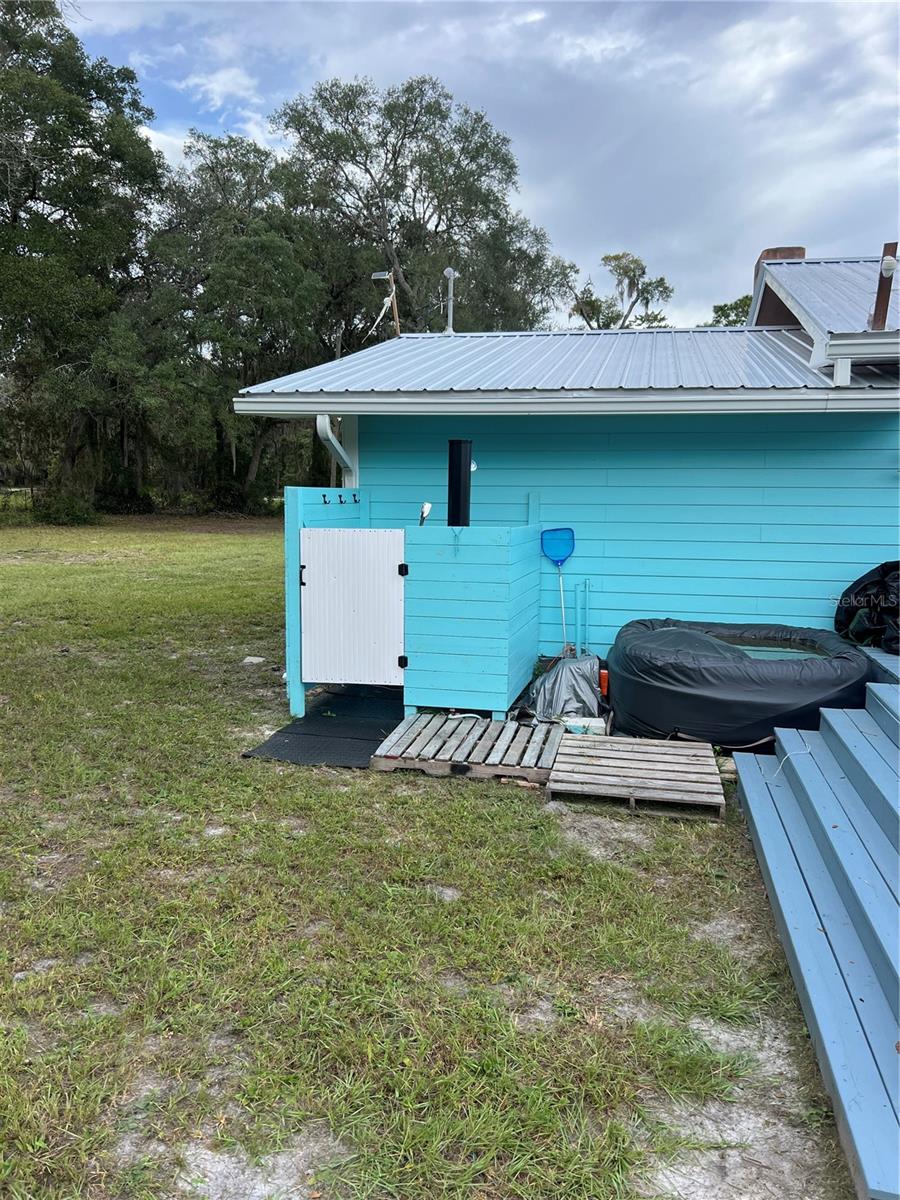 SHADY OAKS - Residential