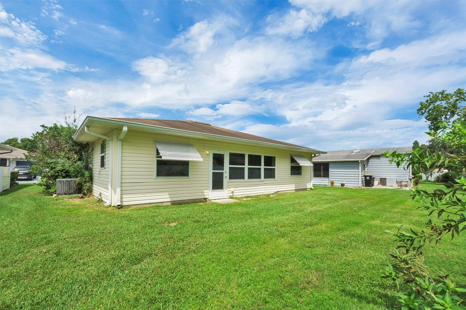 COLONNADES PH 01 - Residential