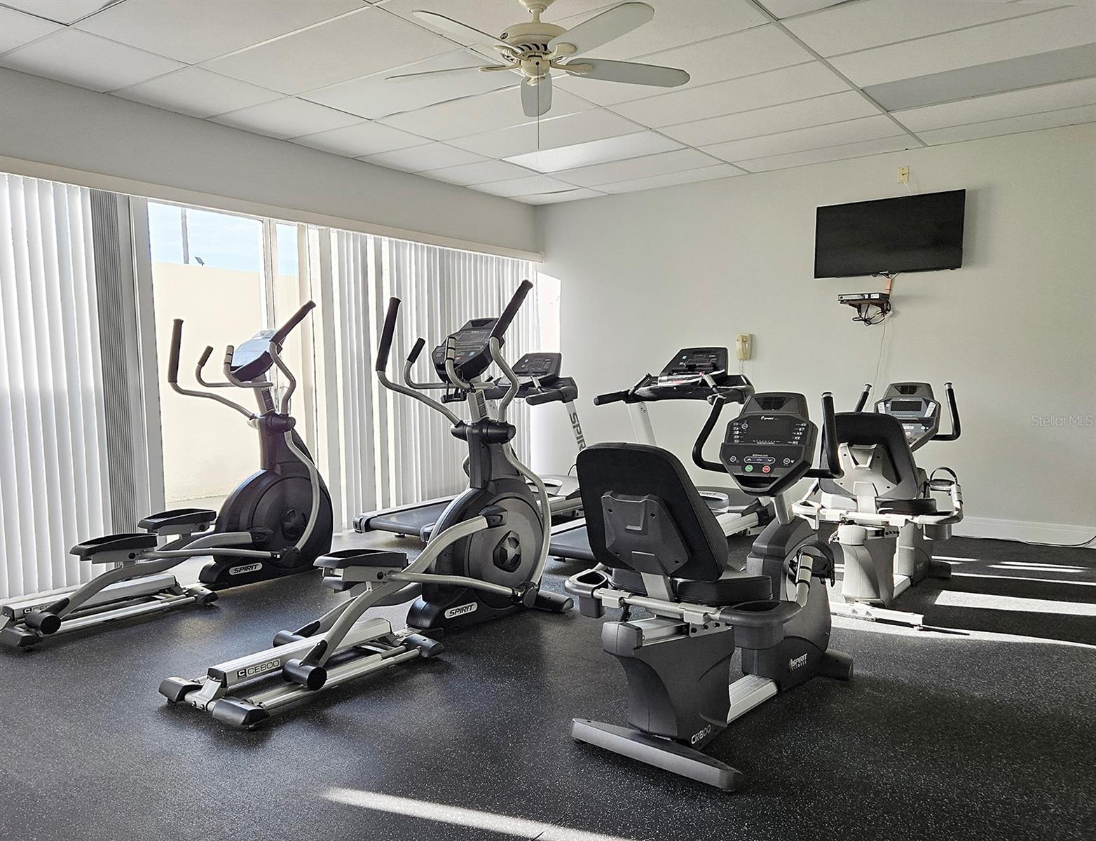 BAY ISLAND GROUP 1 - Residential